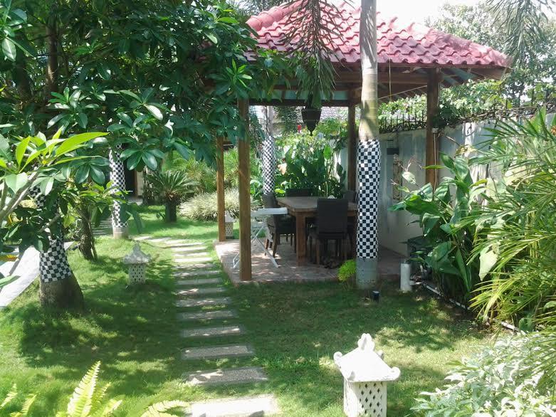 Rosseno Villa Yogyakarta Exterior foto