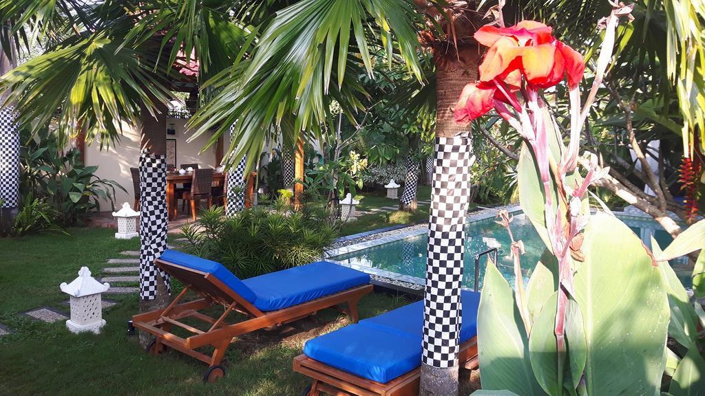 Rosseno Villa Yogyakarta Exterior foto
